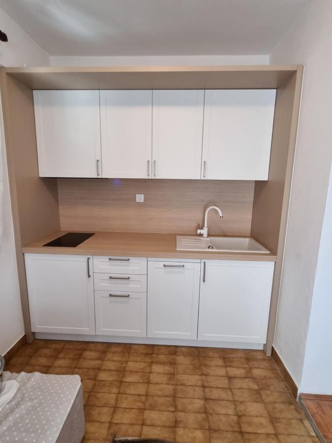 סטאריגרד-פקלניצה Apartments Villa Jusup מראה חיצוני תמונה