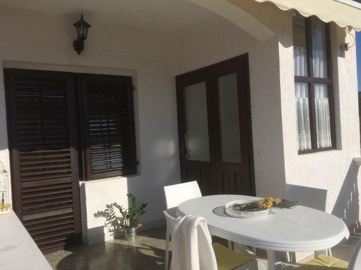 סטאריגרד-פקלניצה Apartments Villa Jusup מראה חיצוני תמונה